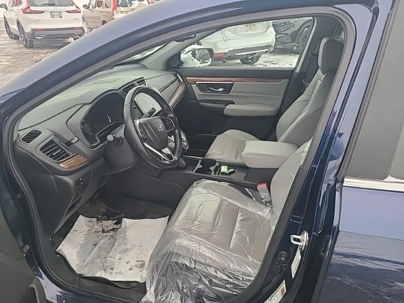 Used 2018 Honda CR-V Touring image 9