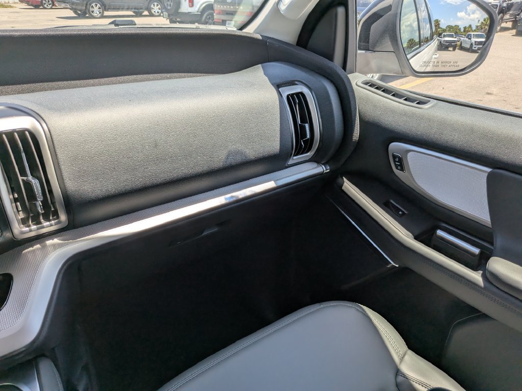 New 2027 Ford Expedition Active RWD image 14