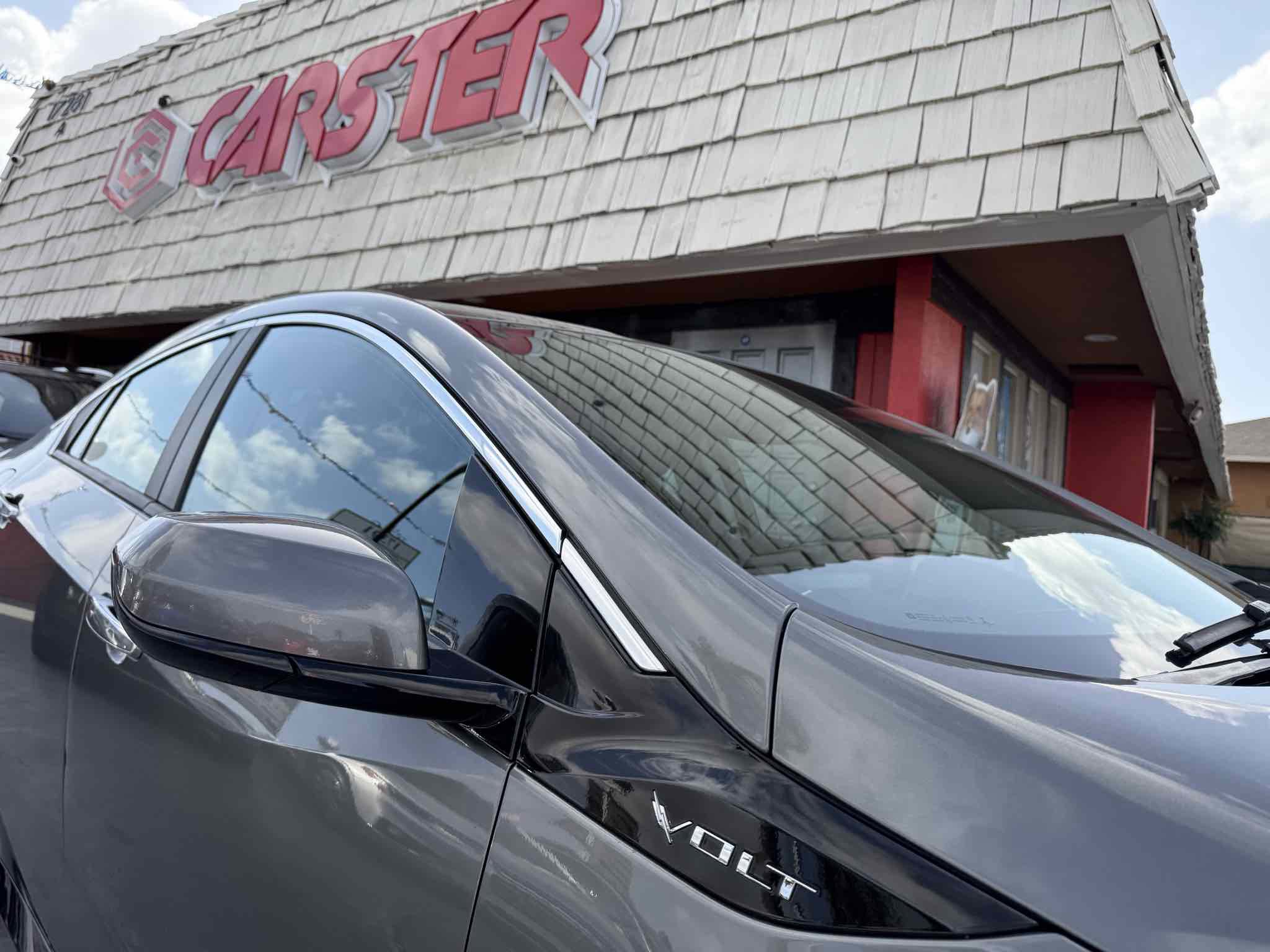 Used 2017 Chevrolet Volt Premier w/ Driver Confidence II Package image 31