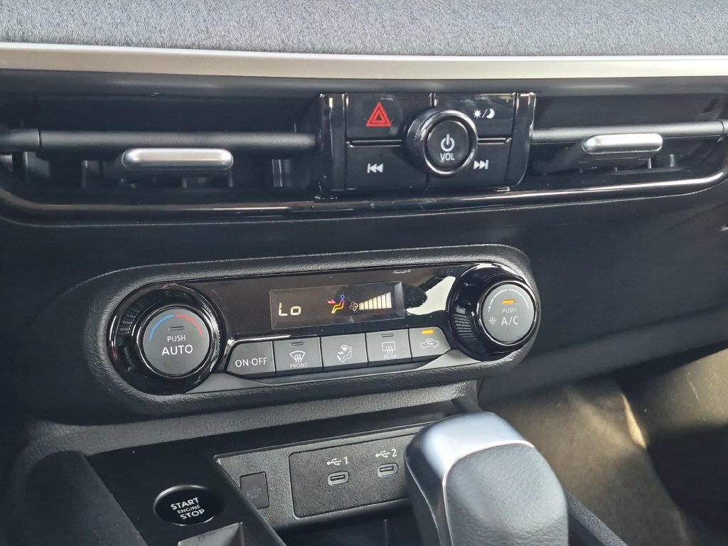 Certified 2026 Nissan Kicks SV FWD image 22