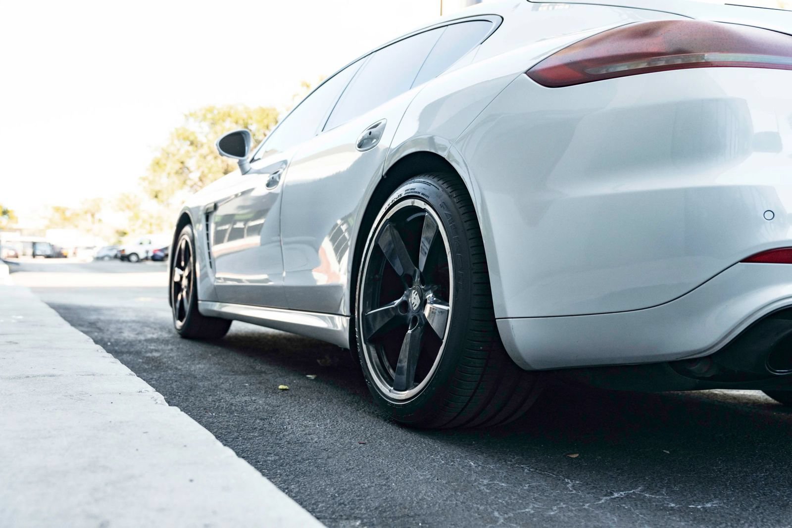 Used 2016 Porsche Panamera GTS AWD/4WD image 16