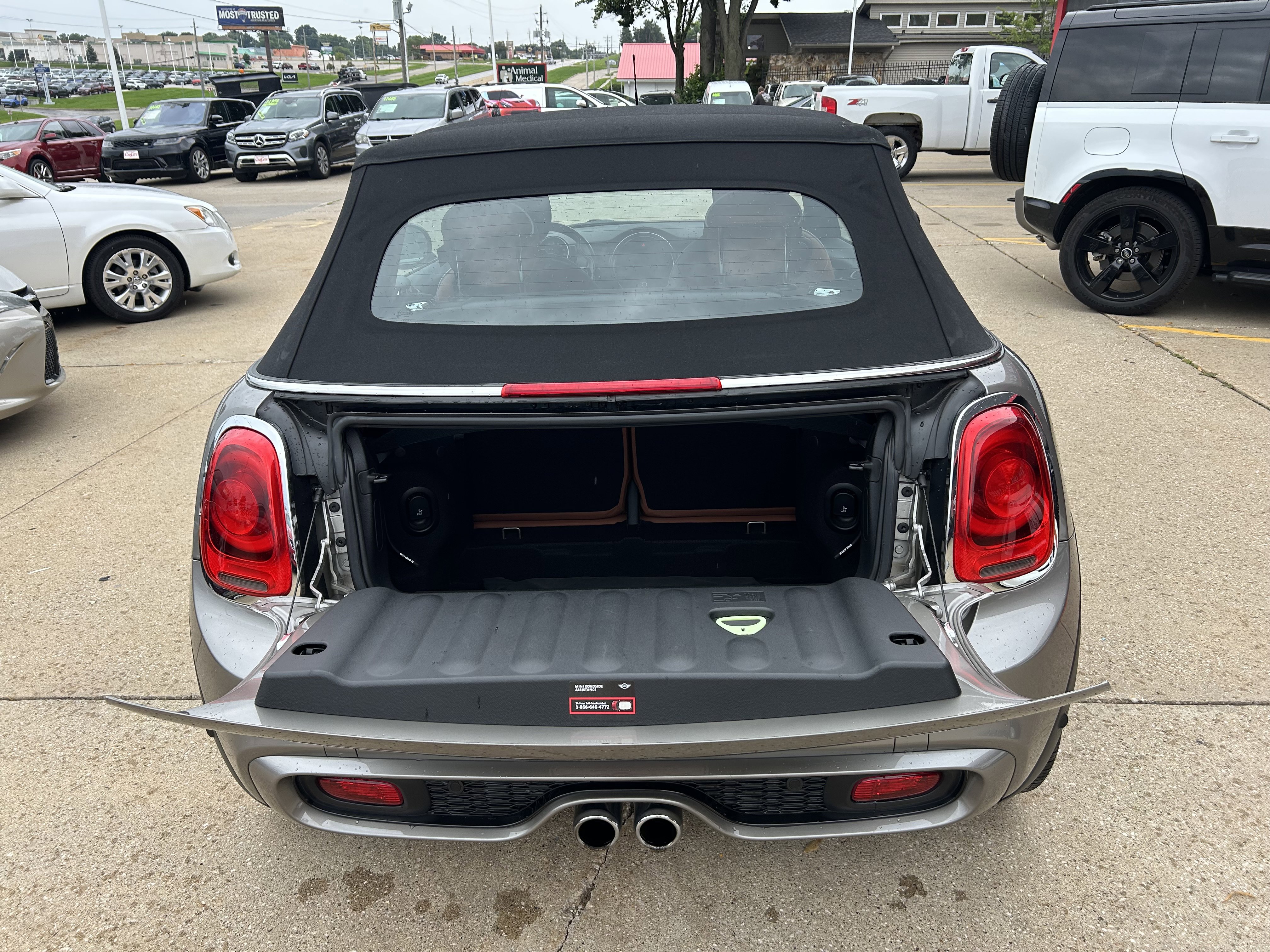 Used 2016 MINI Cooper S image 7