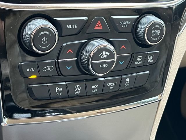 Used 2019 Jeep Grand Cherokee Limited AWD/4WD image 27
