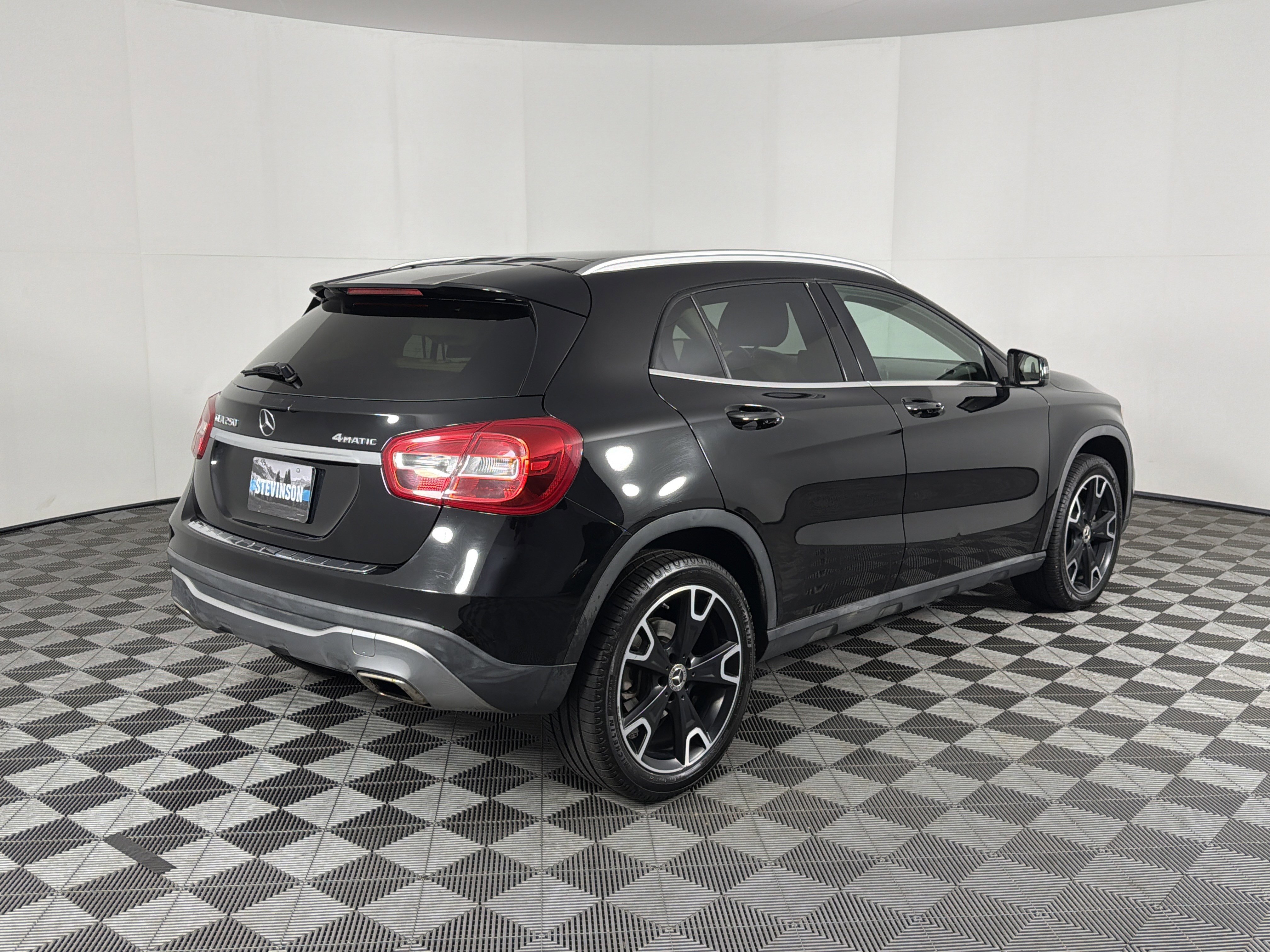 Used 2019 Mercedes-Benz GLA 250 4MATIC image 24