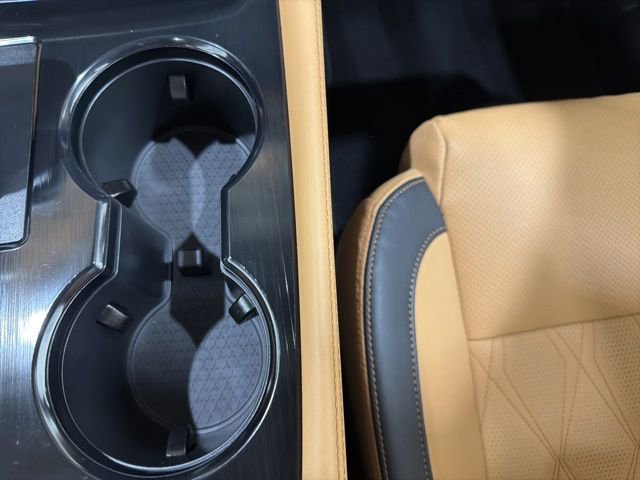 Used 2022 Nissan Rogue Platinum w/ Head-Up Display Package AWD/4WD image 38