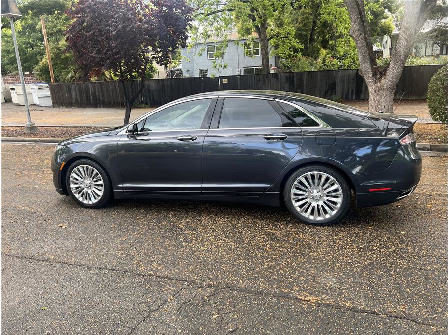 Used 2013 Lincoln MKZ image 8