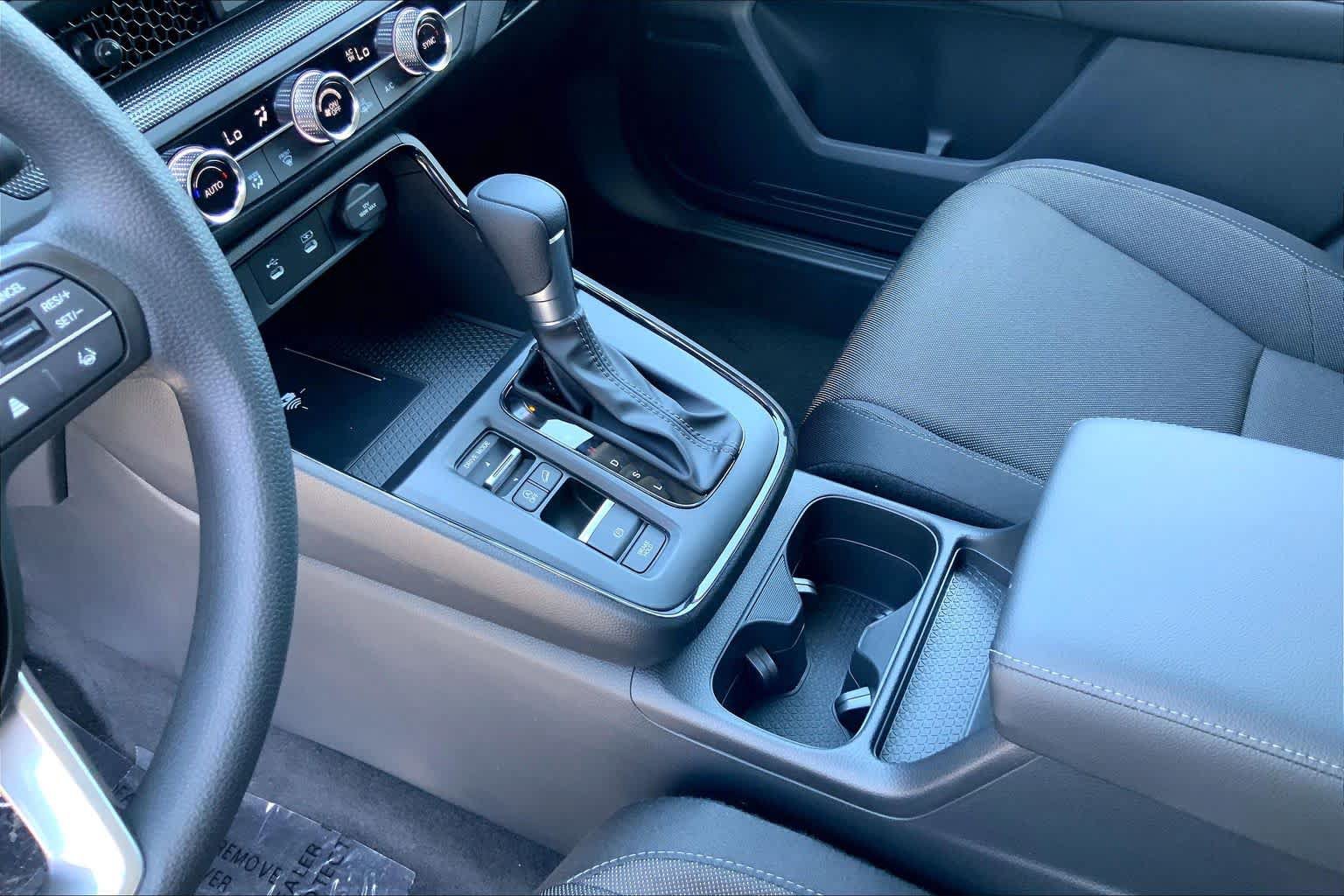 New 2026 Honda CR-V EX image 7