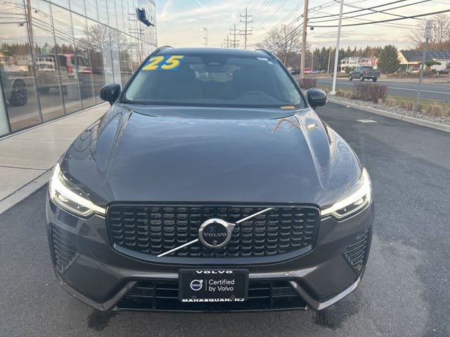 Certified 2025 Volvo XC60 B5 Plus w/ Climate Package image 7
