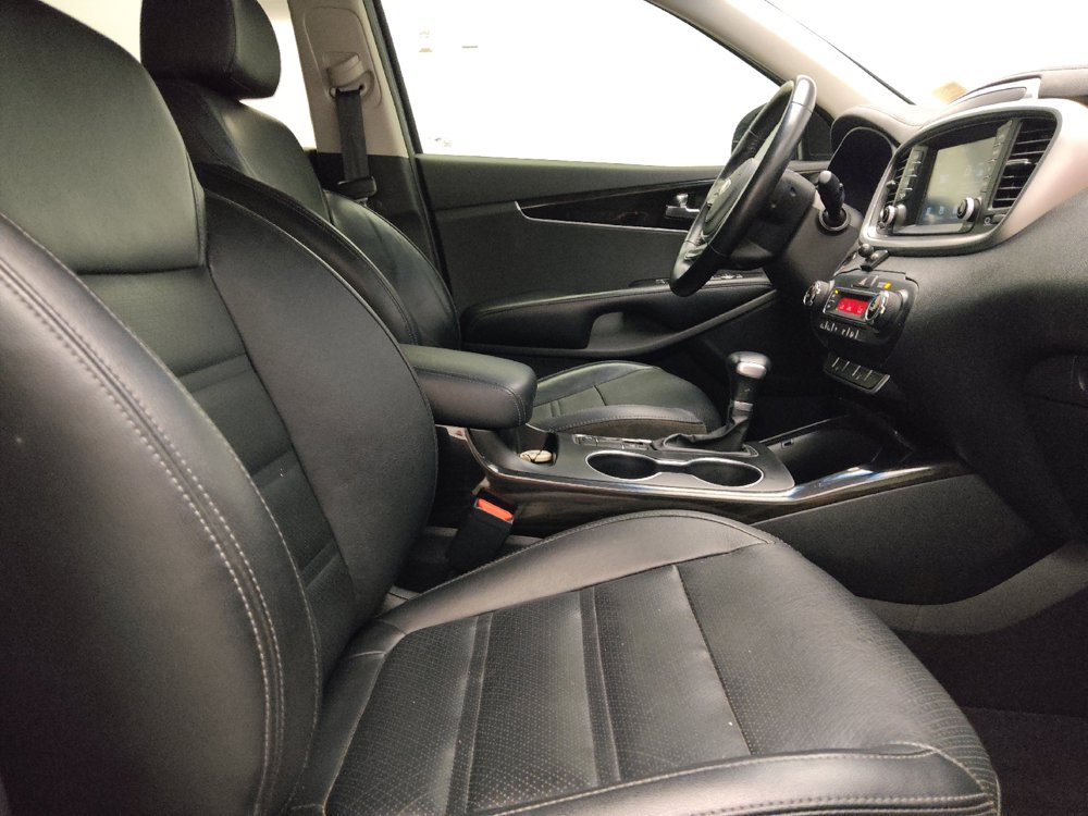 Used 2020 Kia Sorento EX FWD image 21