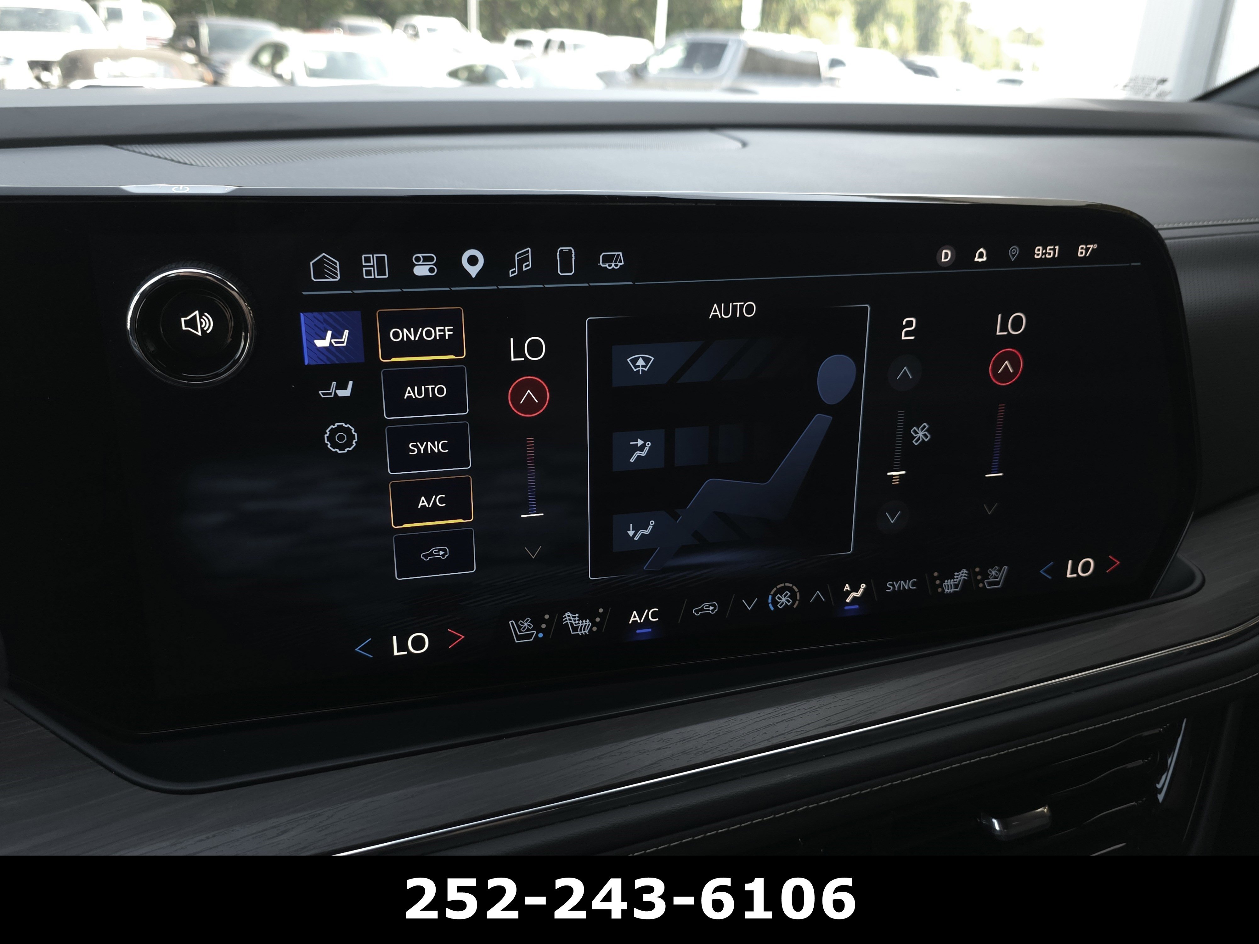 Used 2025 Chevrolet Tahoe Premier RWD image 17
