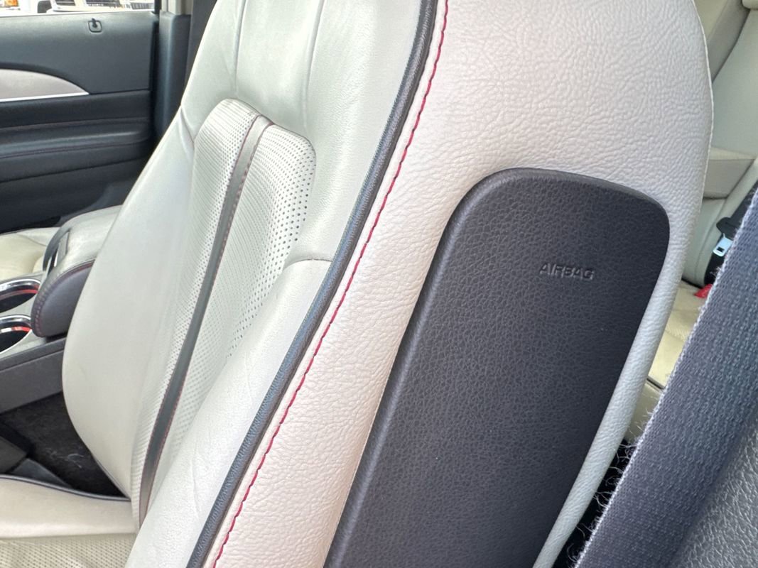 Used 2015 Lincoln MKX w/ Equipment Group 102A AWD/4WD image 43