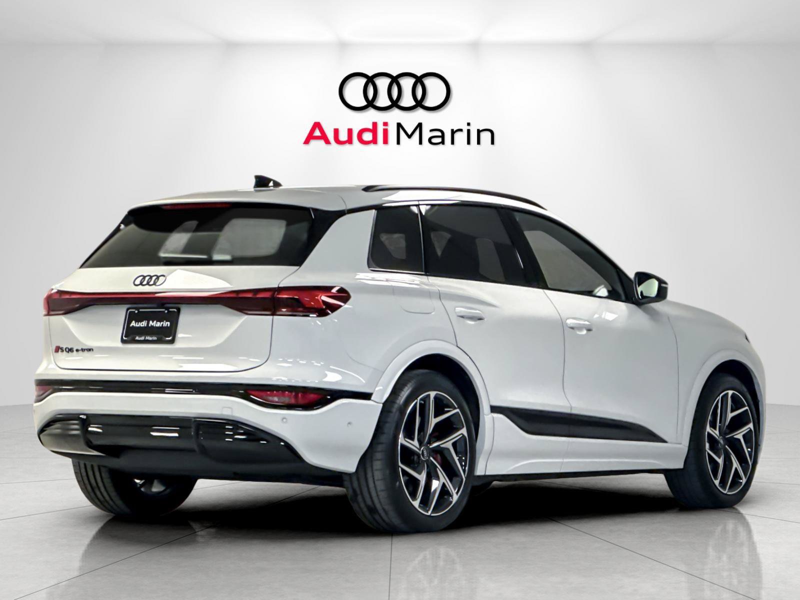 New 2027 Audi SQ6 e-tron Premium Plus AWD/4WD image 5