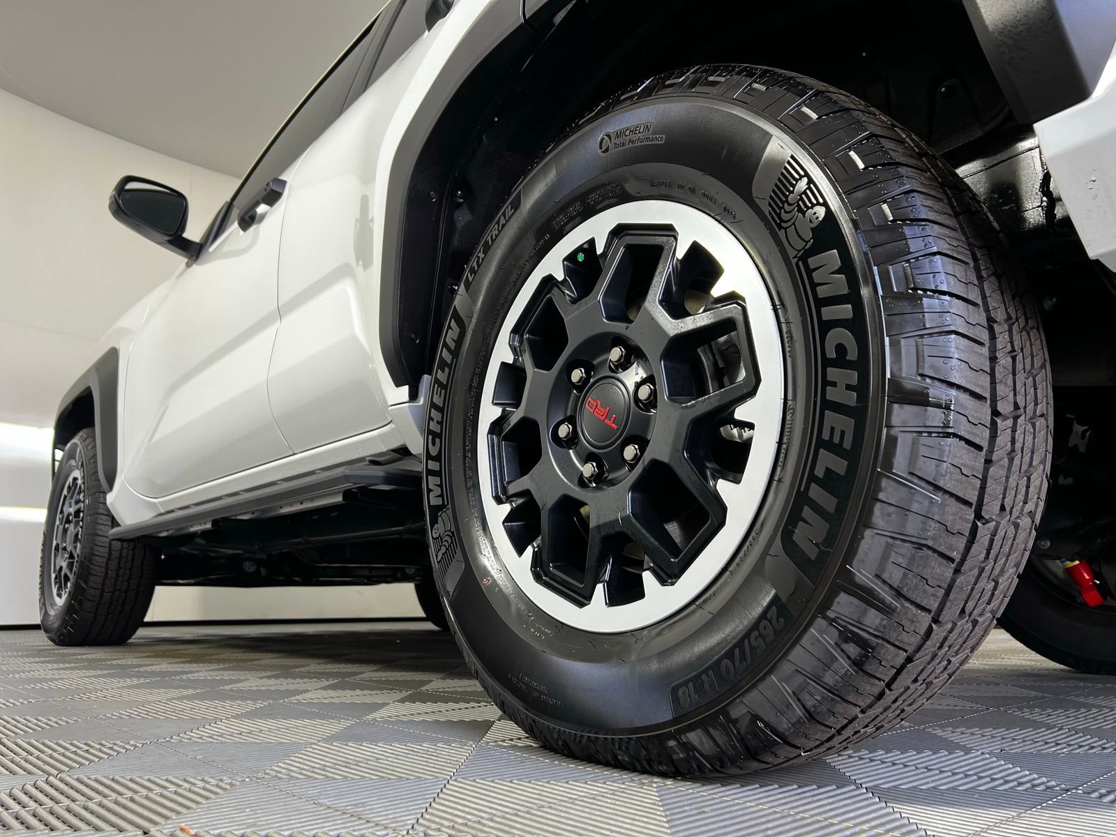 Certified 2025 Toyota 4Runner TRD Off-Road image 26