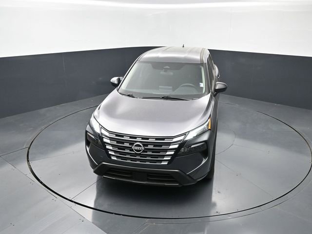 Used 2025 Nissan Rogue S FWD image 18