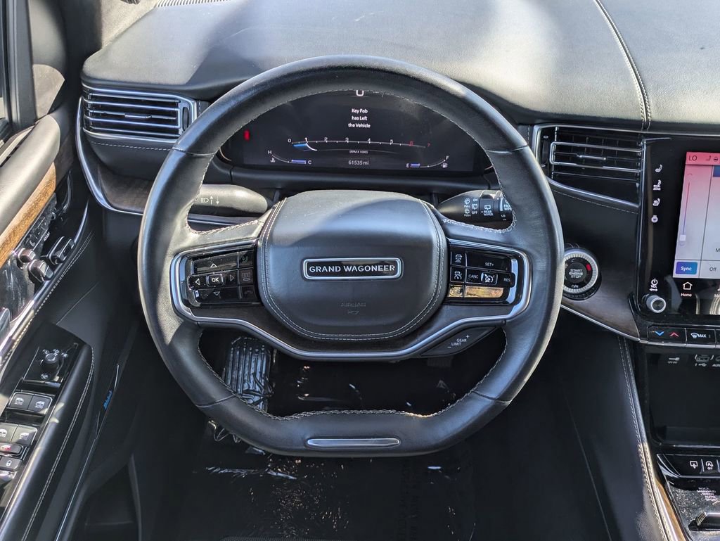 Used 2023 Jeep Grand Wagoneer L Series II image 12