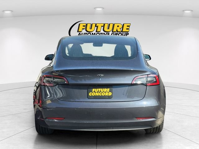 Used 2020 Tesla Model 3 Standard Range Plus image 6