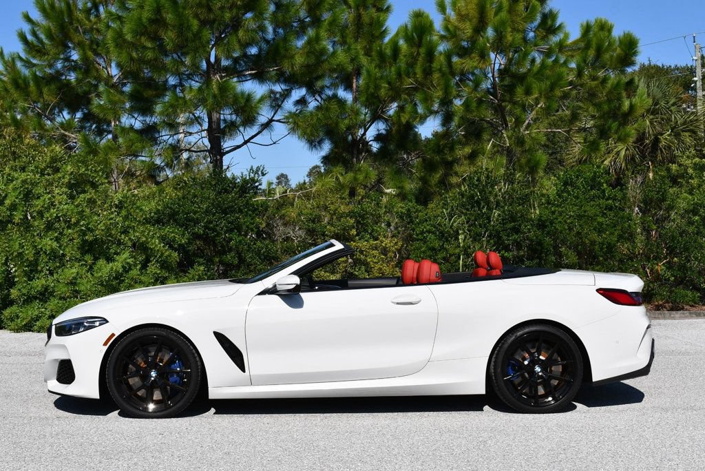 Used 2021 BMW M850i xDrive Convertible AWD/4WD image 32