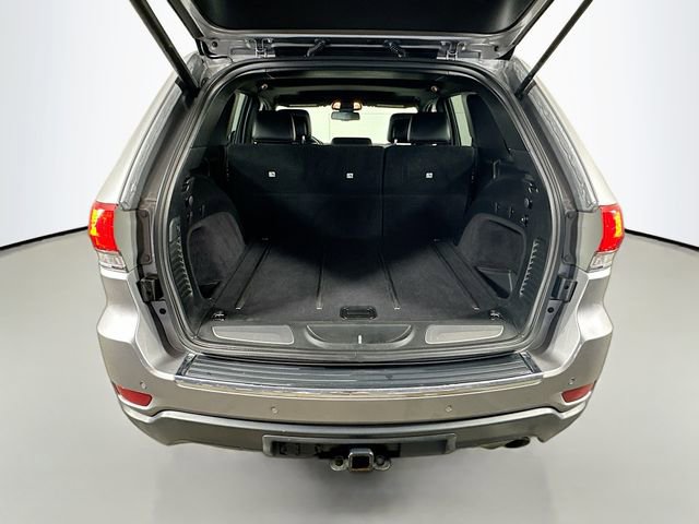Used 2015 Jeep Grand Cherokee Limited w/ Trailer Tow Group IV image 28