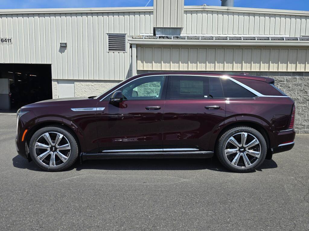 New 2025 Cadillac Escalade IQ Luxury 2 AWD/4WD image 3