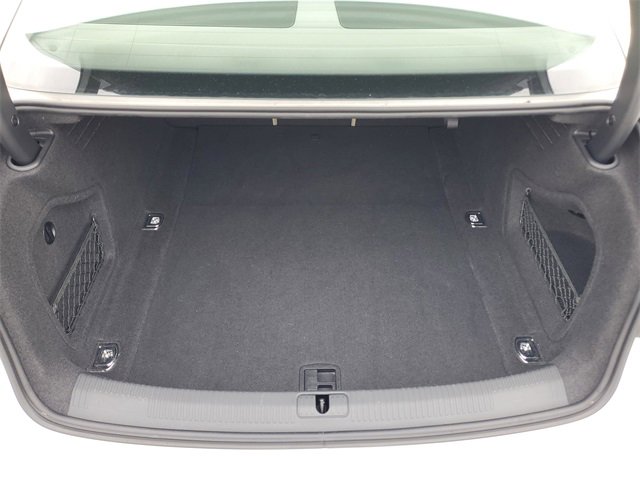 Used 2018 Audi A4 2.0T Premium image 9