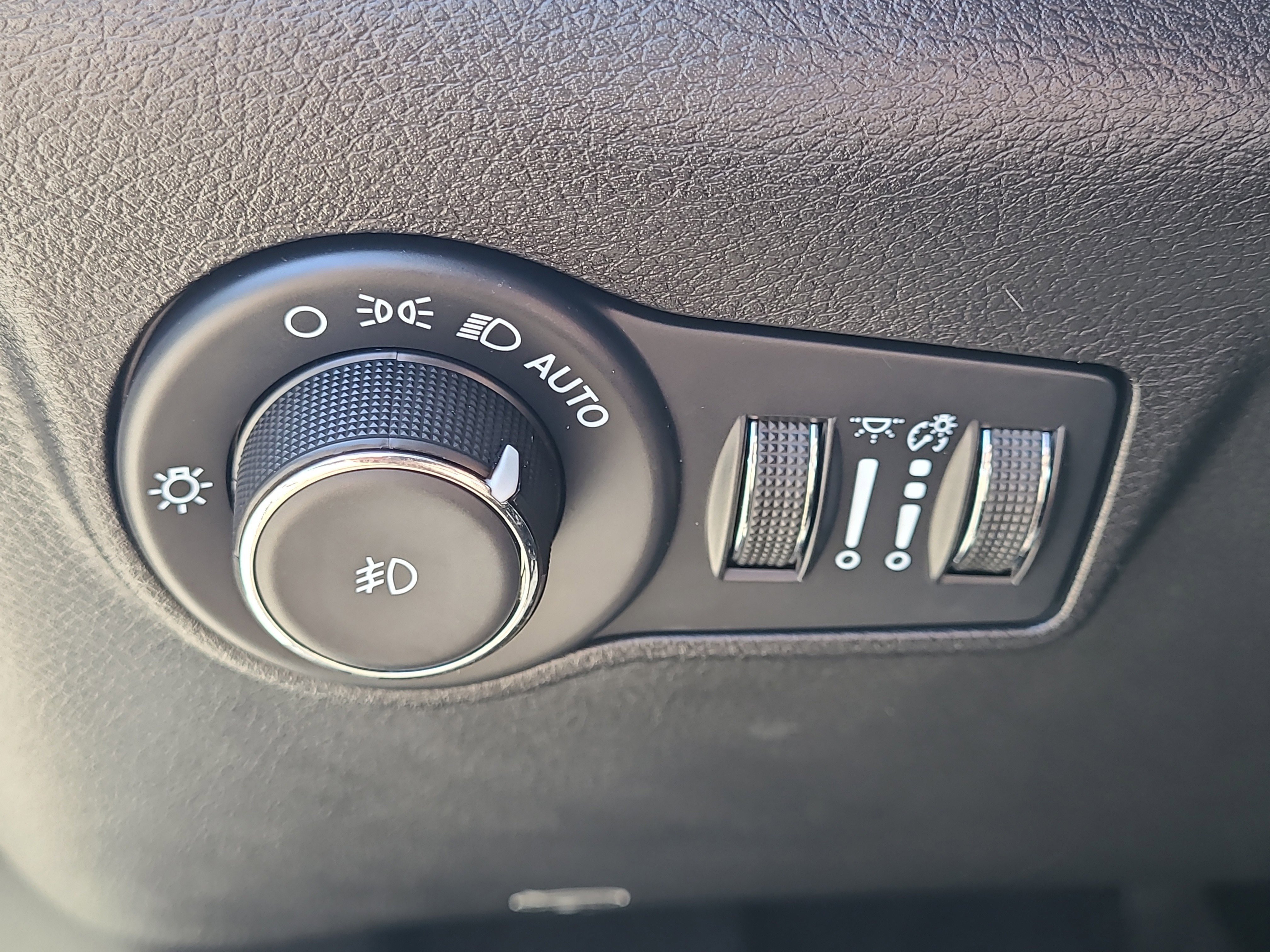 Used 2022 Jeep Compass Latitude image 21