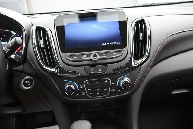 Used 2023 Chevrolet Equinox RS w/ RS Leather Package FWD image 10