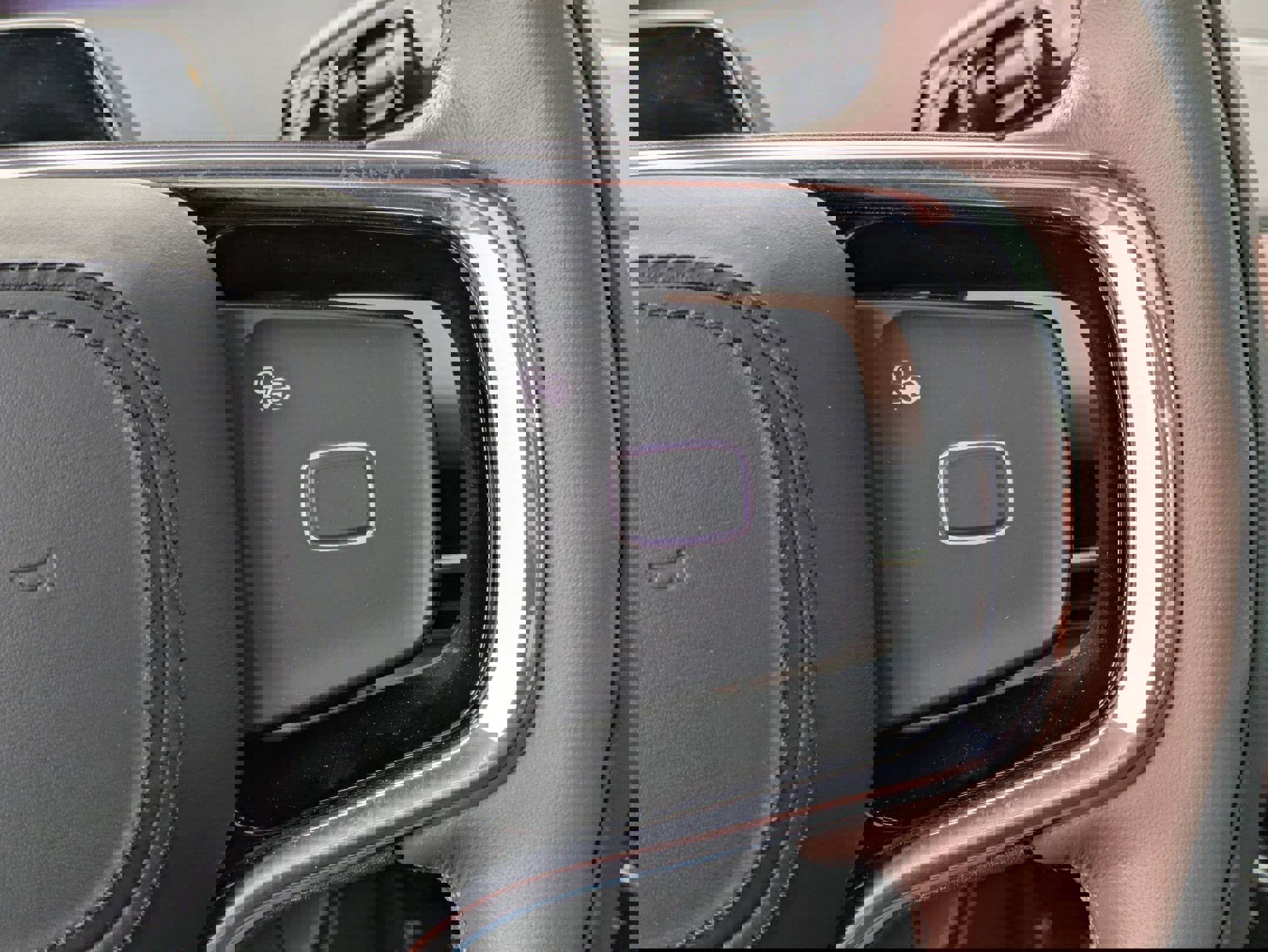 Used 2025 Lincoln Navigator Reserve AWD/4WD image 17