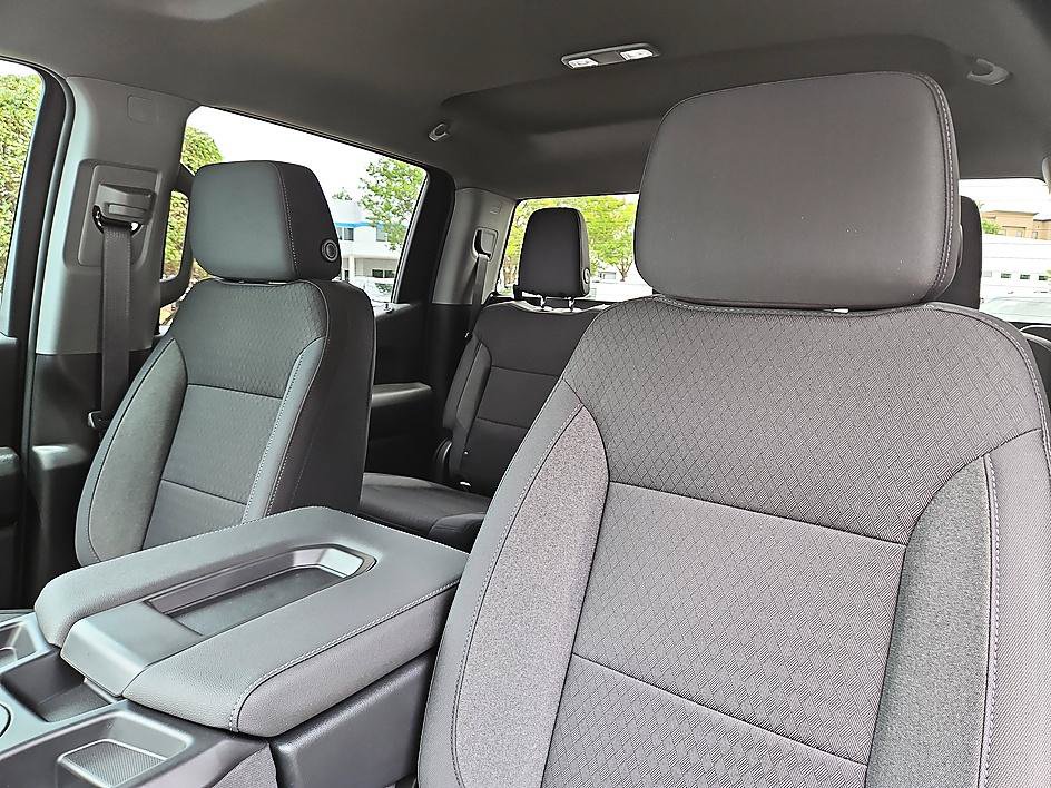 New 2026 Chevrolet Silverado 1500 Custom AWD/4WD image 15