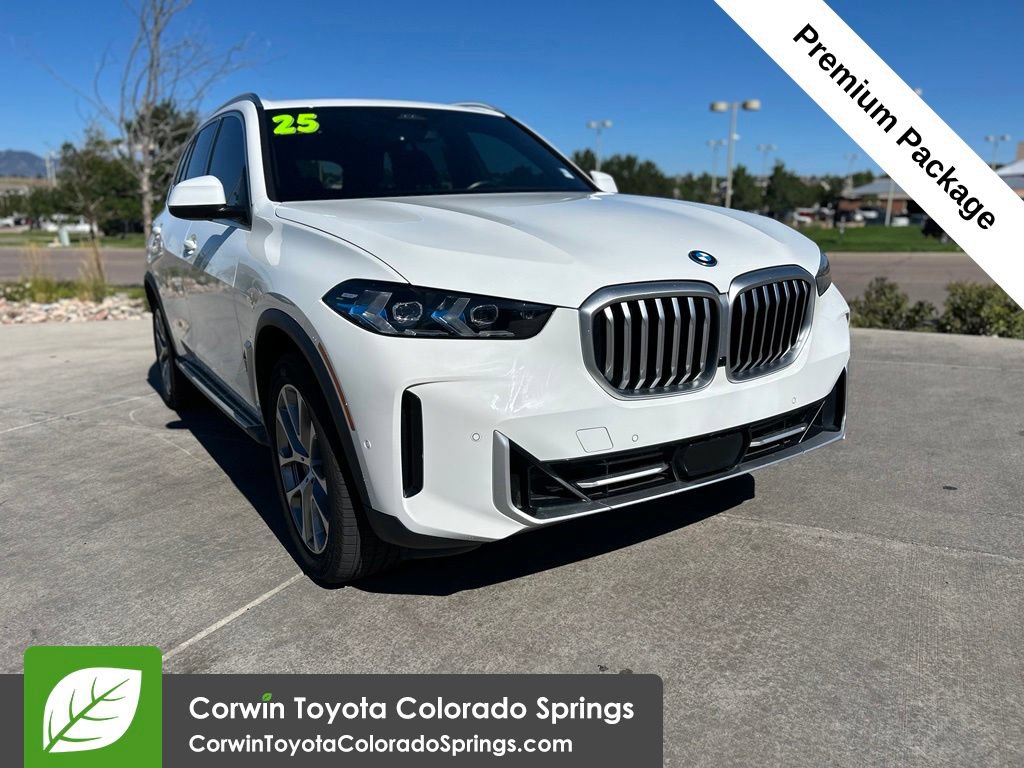 Used 2025 BMW X5 xDrive50e AWD/4WD image 1
