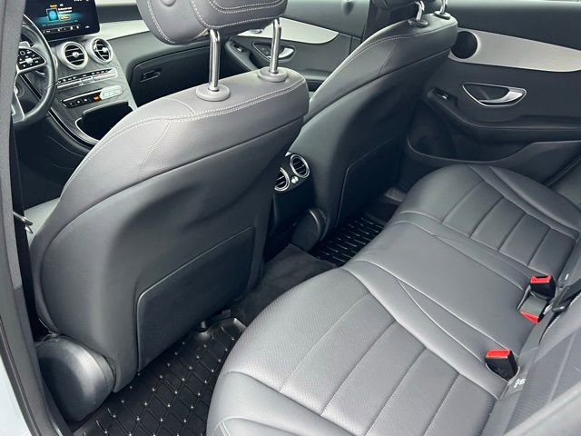 Used 2022 Mercedes-Benz GLC 300 4MATIC image 13