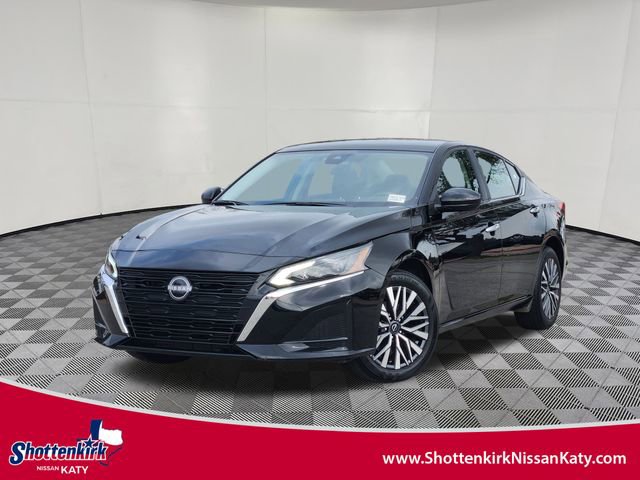 Used 2025 Nissan Altima 2.5 SV