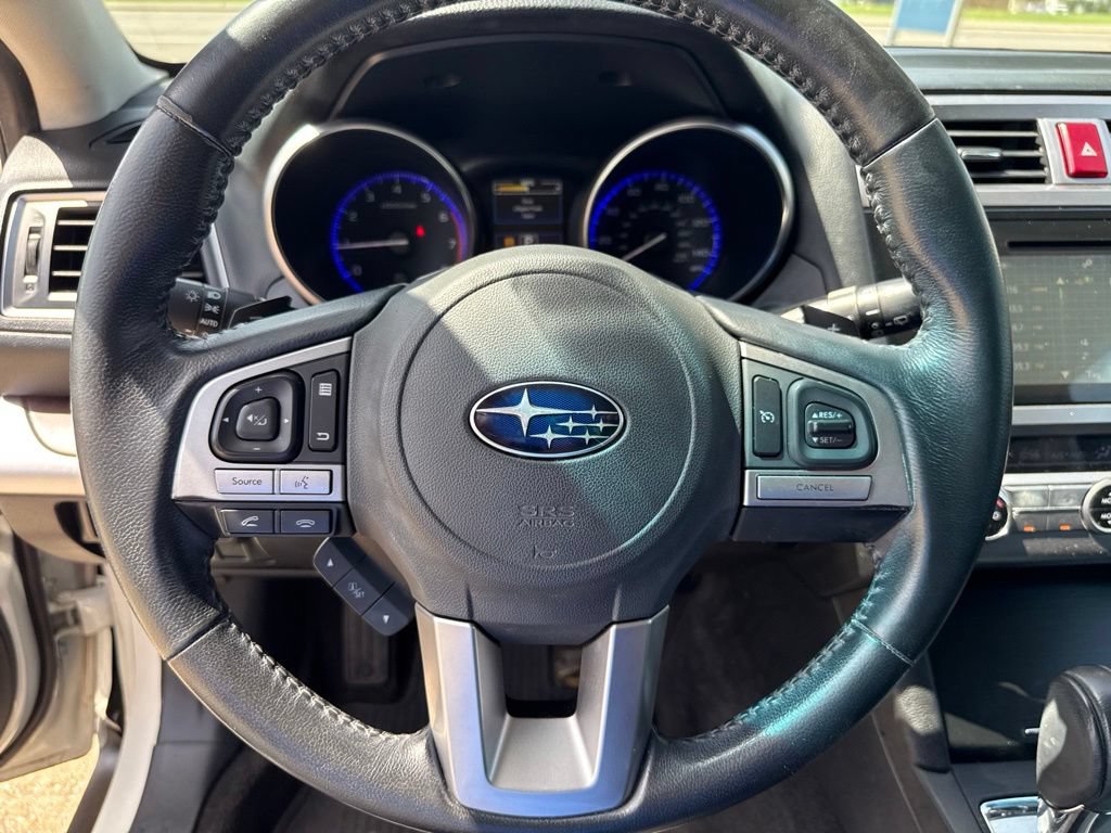 Used 2015 Subaru Outback 2.5i Limited AWD/4WD image 9