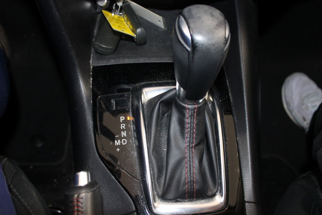 Used 2016 MAZDA MAZDA3 i Touring image 26