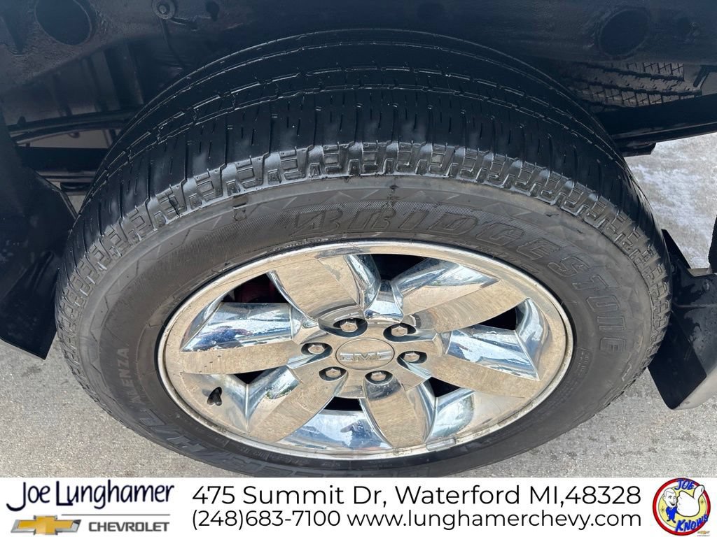 Used 2018 Chevrolet Silverado 1500 LTZ Z71 w/ LTZ Plus Package AWD/4WD image 12