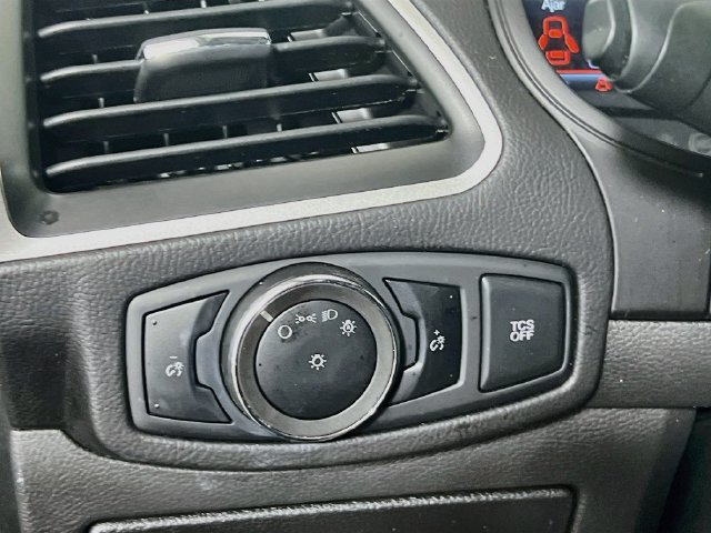 Used 2024 Ford Edge SEL AWD/4WD image 10