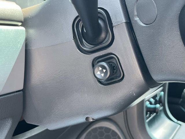 Used 2002 Ford Thunderbird RWD image 20