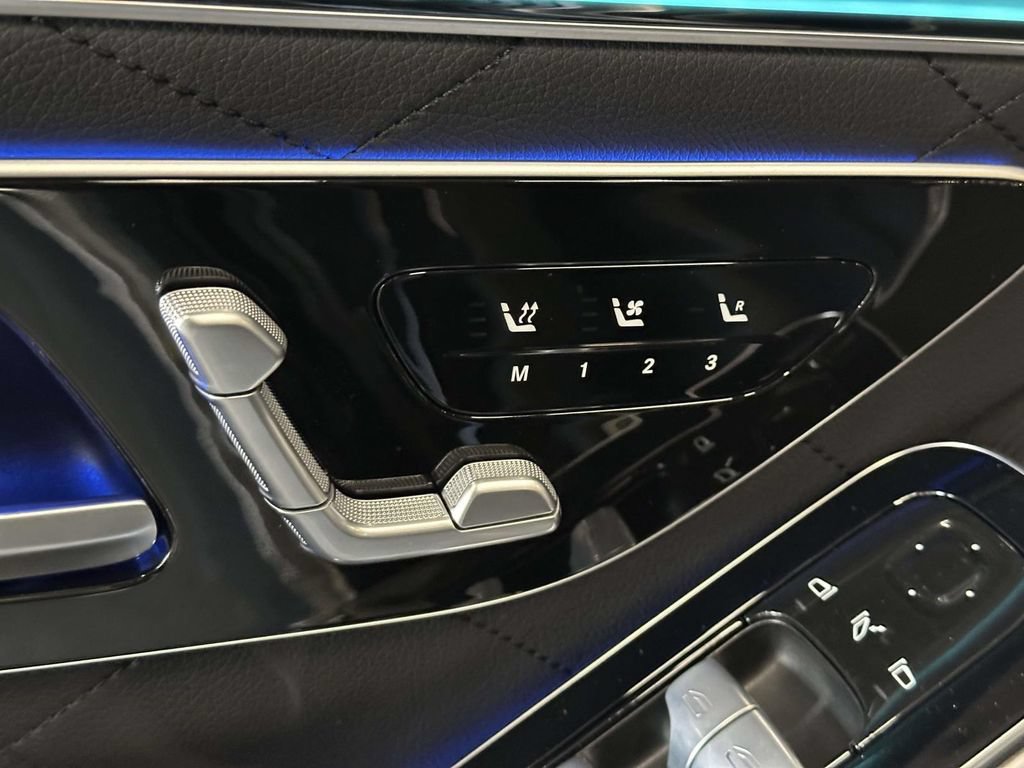 Used 2023 Mercedes-Benz S 580 4MATIC Sedan image 19