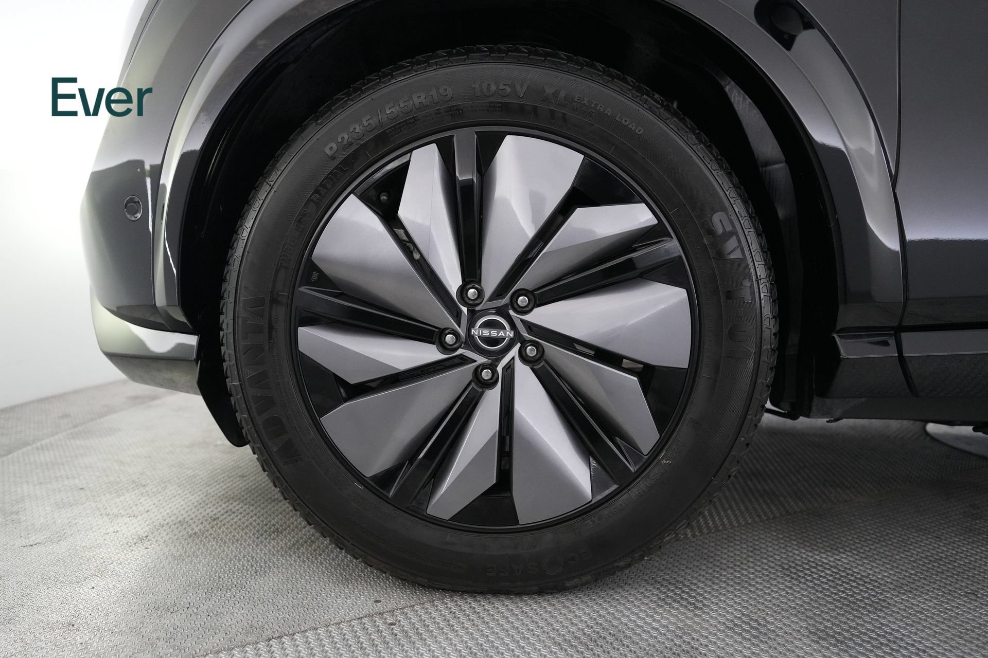 Used 2024 Nissan Ariya AWD image 19