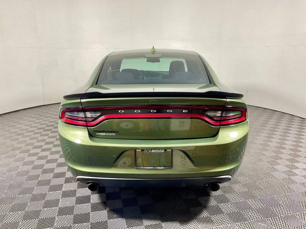 Used 2018 Dodge Charger GT w/ Blacktop Package AWD/4WD image 12