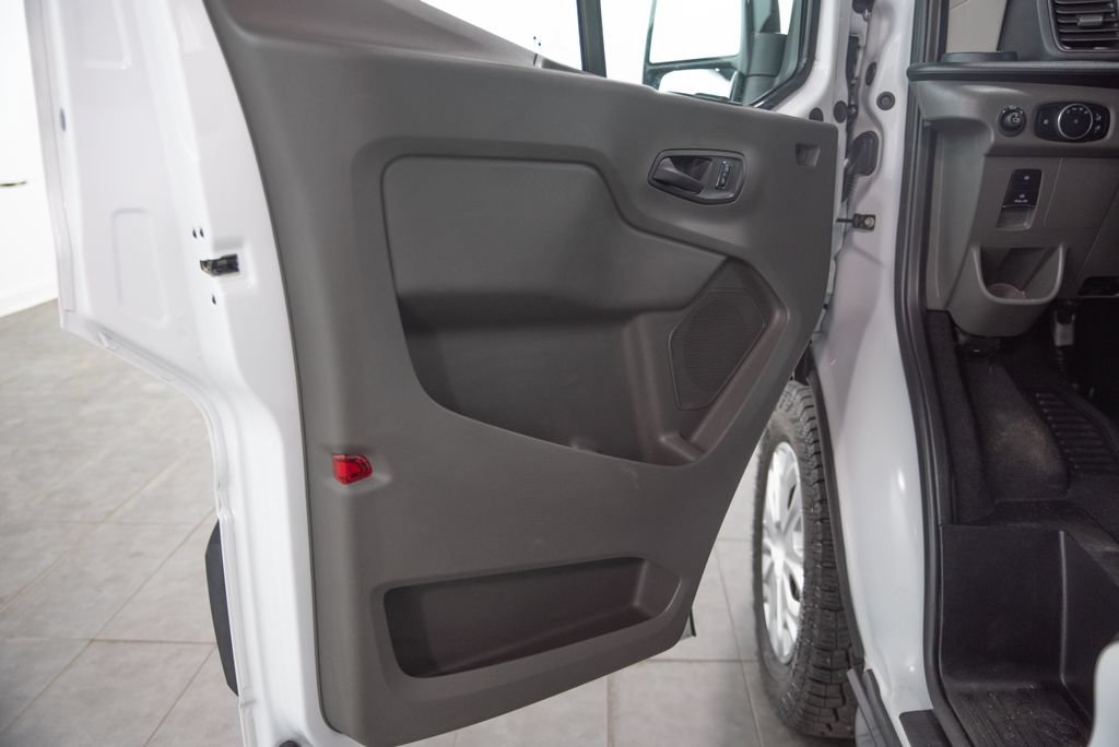 Used 2026 Ford Transit 350 XLT RWD image 7