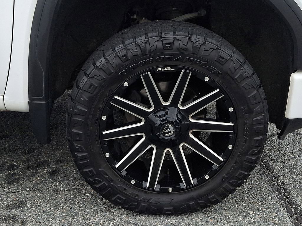 Used 2020 GMC Sierra 1500 AT4 w/ AT4 Premium Package AWD/4WD image 8