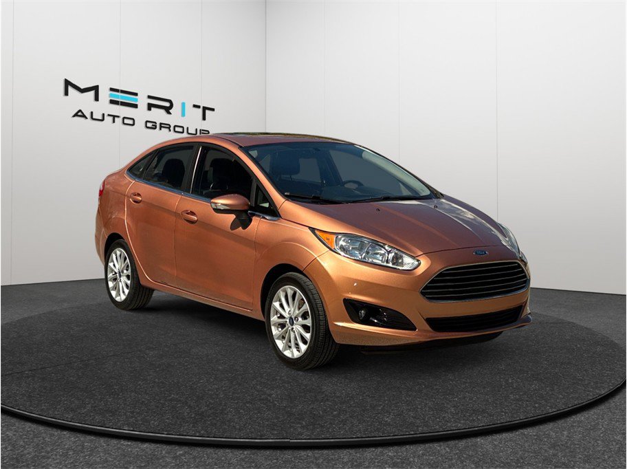 Used 2017 Ford Fiesta Titanium FWD video 1