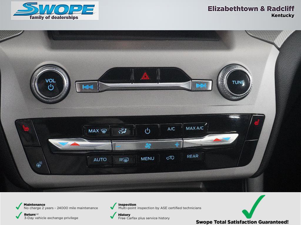 Used 2024 Ford Explorer XLT w/ Equipment Group 202A AWD/4WD image 27