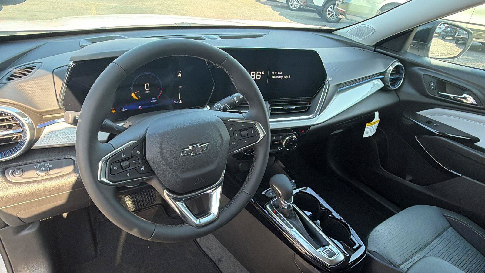 New 2026 Chevrolet Trax LT w/ Driver Confidence Package FWD image 18