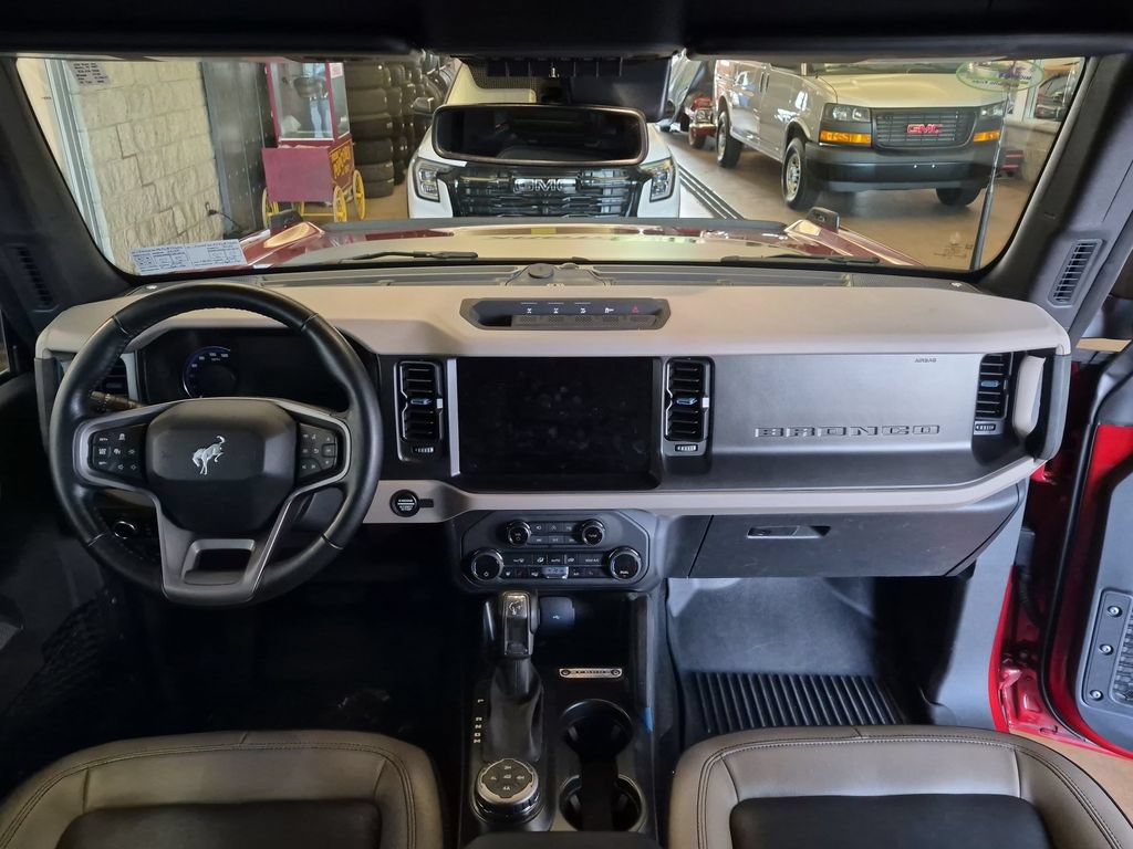 Used 2023 Ford Bronco Wildtrak AWD/4WD image 9