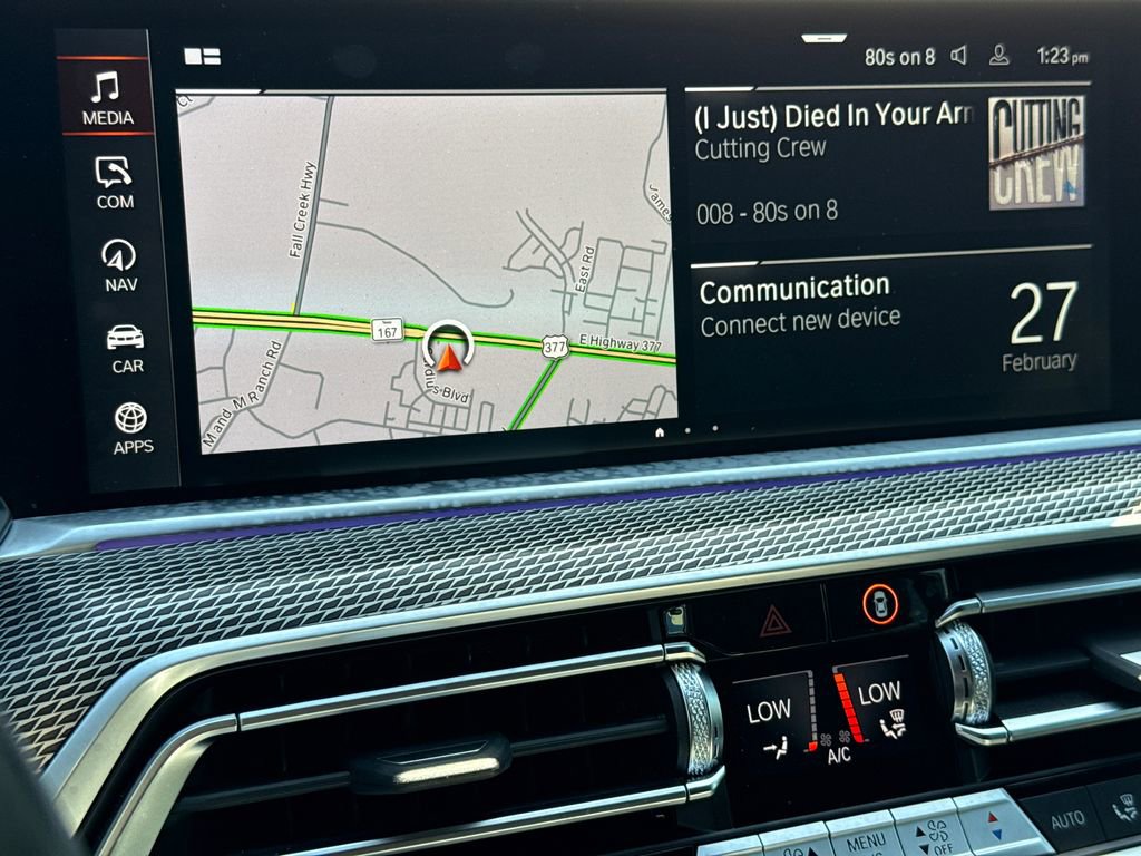 Used 2023 BMW X5 xDrive40i w/ M Sport Package image 25