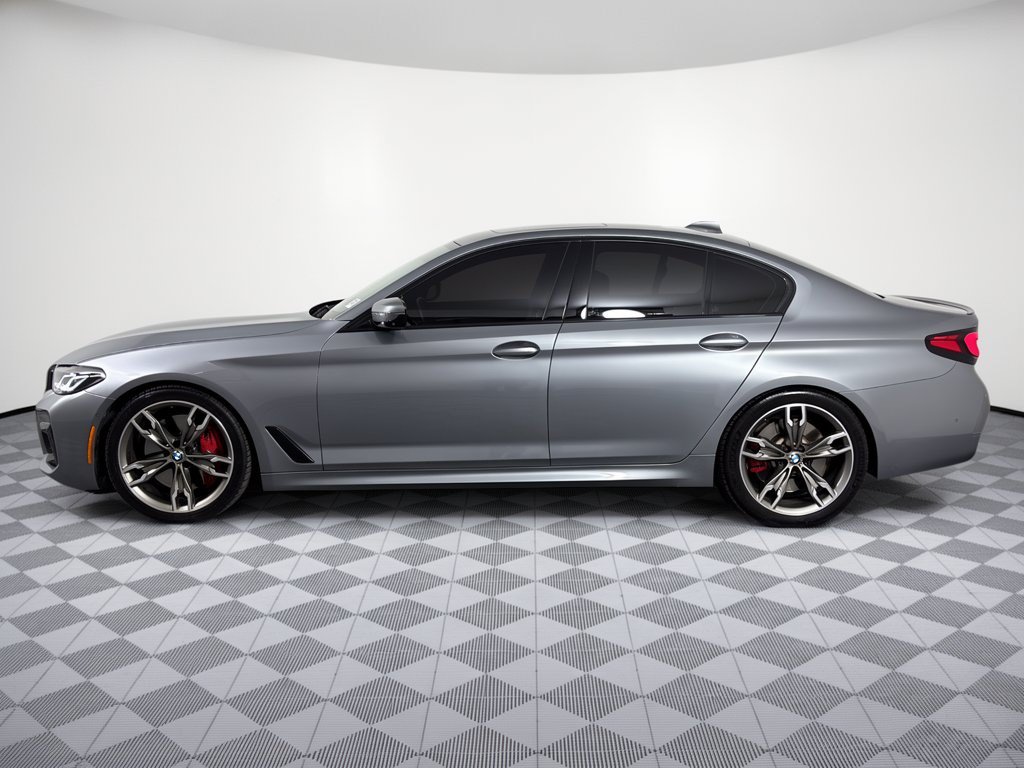 Used 2023 BMW M550i xDrive w/ Executive Package AWD/4WD image 2