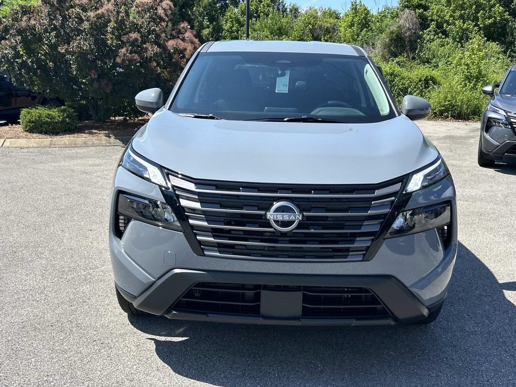 New 2026 Nissan Rogue SV AWD/4WD image 2