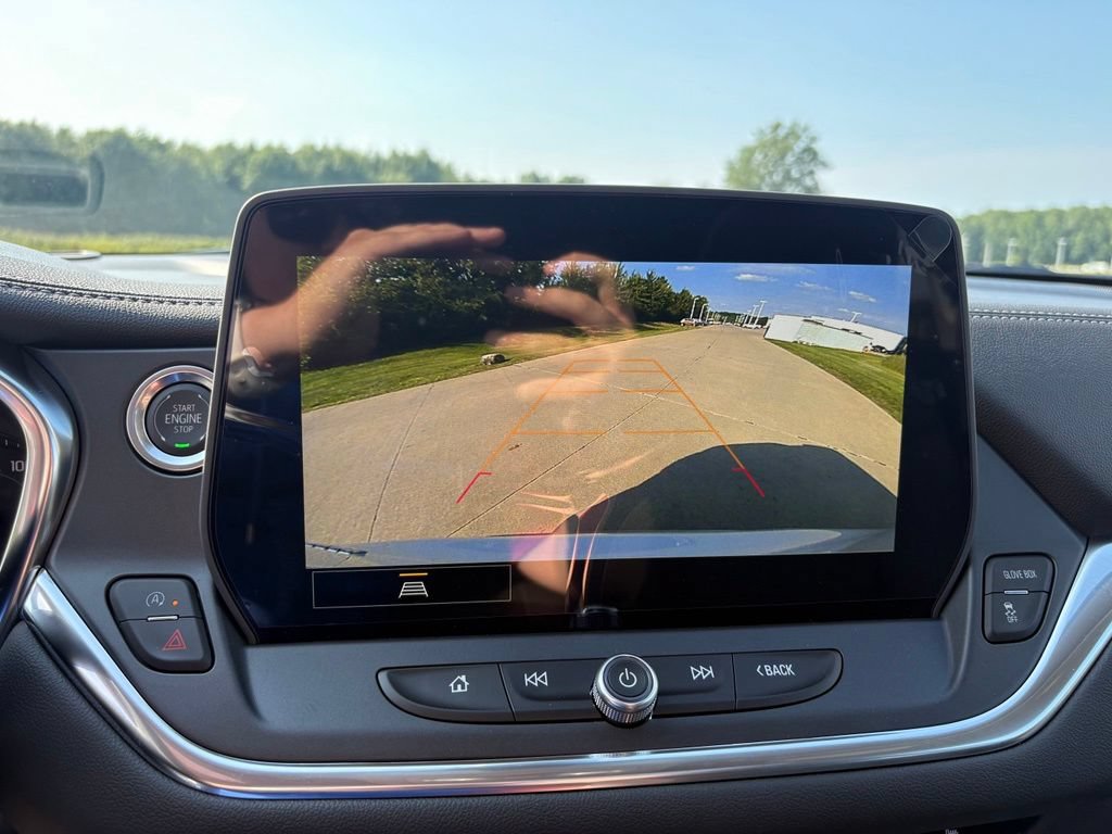 New 2026 Chevrolet Blazer LT w/ LPO, Arctic Package FWD image 23