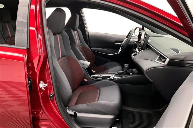 Used 2023 Toyota Corolla SE image 7